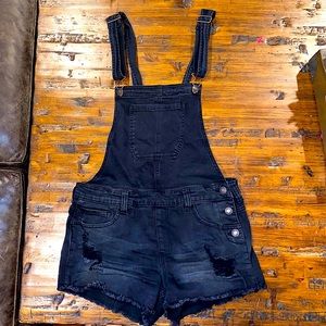 Forever 21 Black Jean Short Overalls